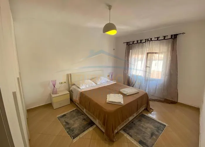 21-dhjetori * Tirana